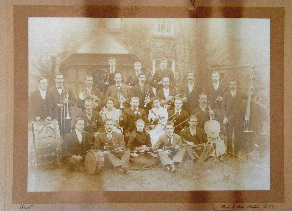 Rushden museum-patriotic orchestra
