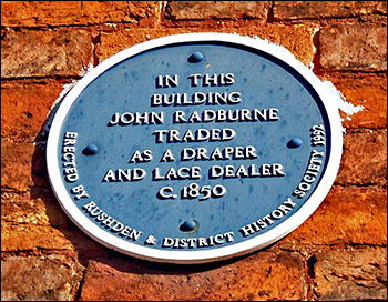Rushden museum-plaque