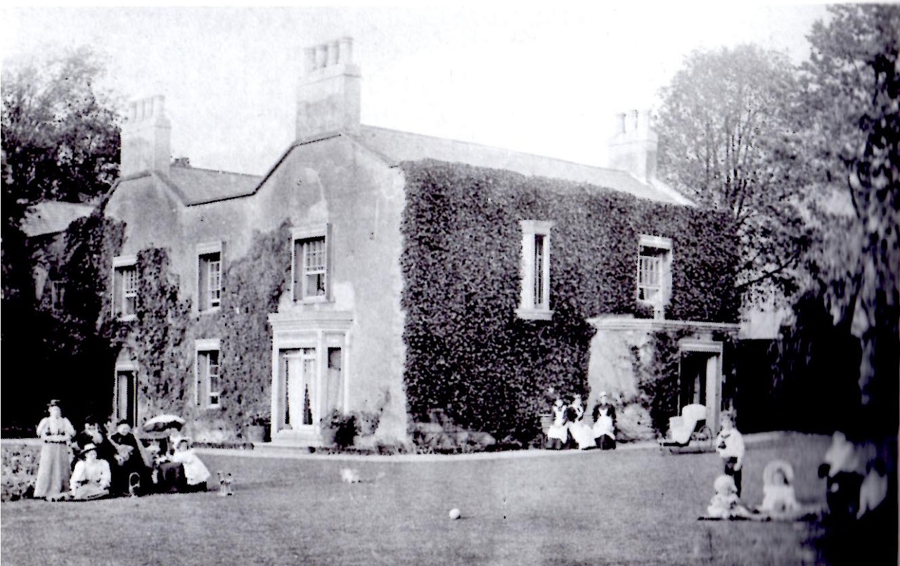 Rushden museum-Cave family
