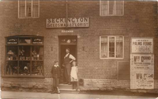 Rushden museum-Seckingtons shop
