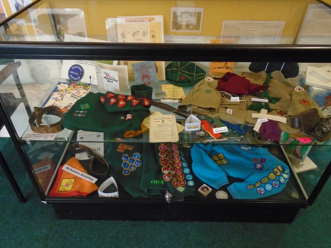 Rushden museum-display case