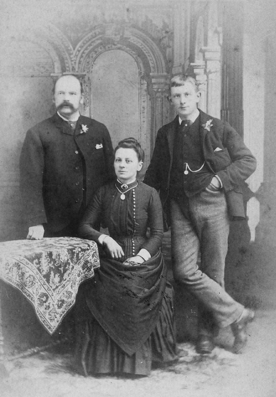 Rushden museum - Jonathan, Sarah & Harry