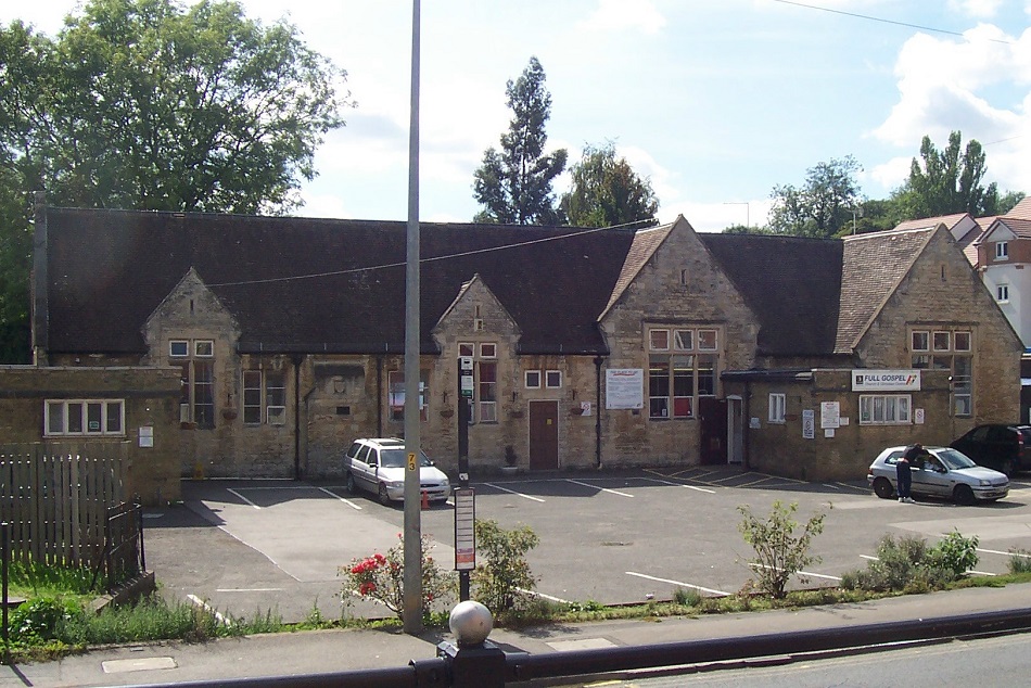 Rushden museum-National school