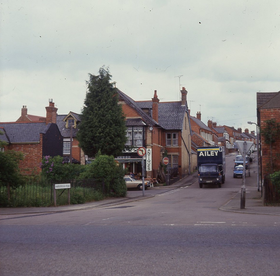 Rushden museum-Harborough Road