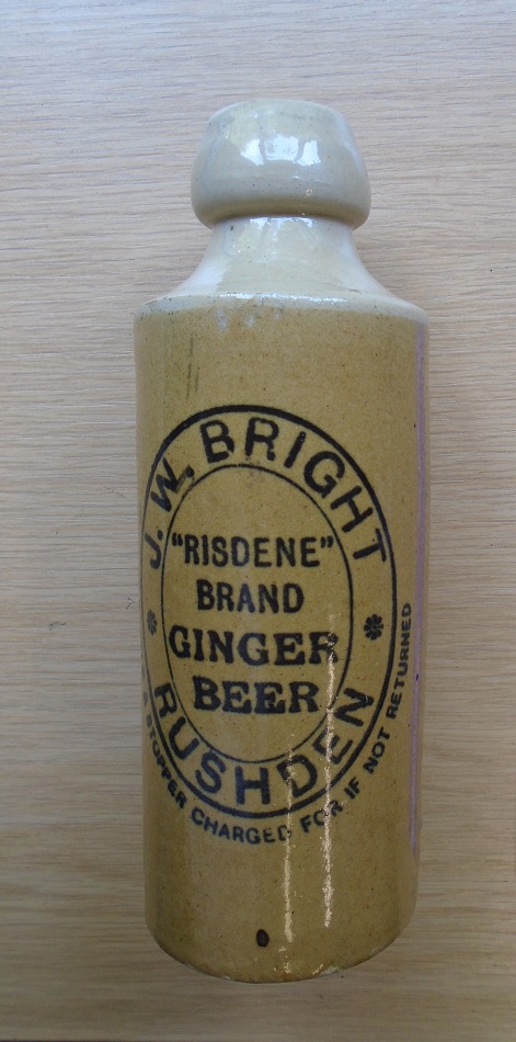 Rushden museum-stone jar