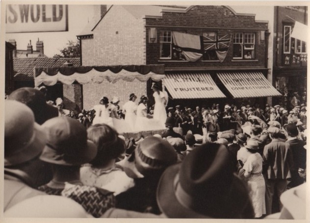 Rushden museum-carnival2